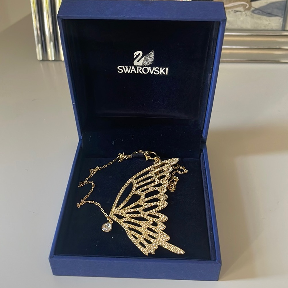 Swarovski butterfly gold necklace